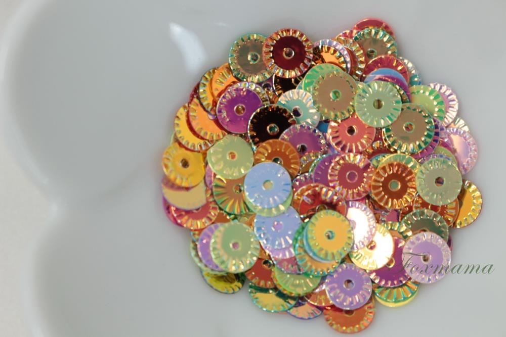 スパンコール 約160枚(約2g分)丸 型押し 6mm オーロラ系混色(SCC06AMXBSK1)