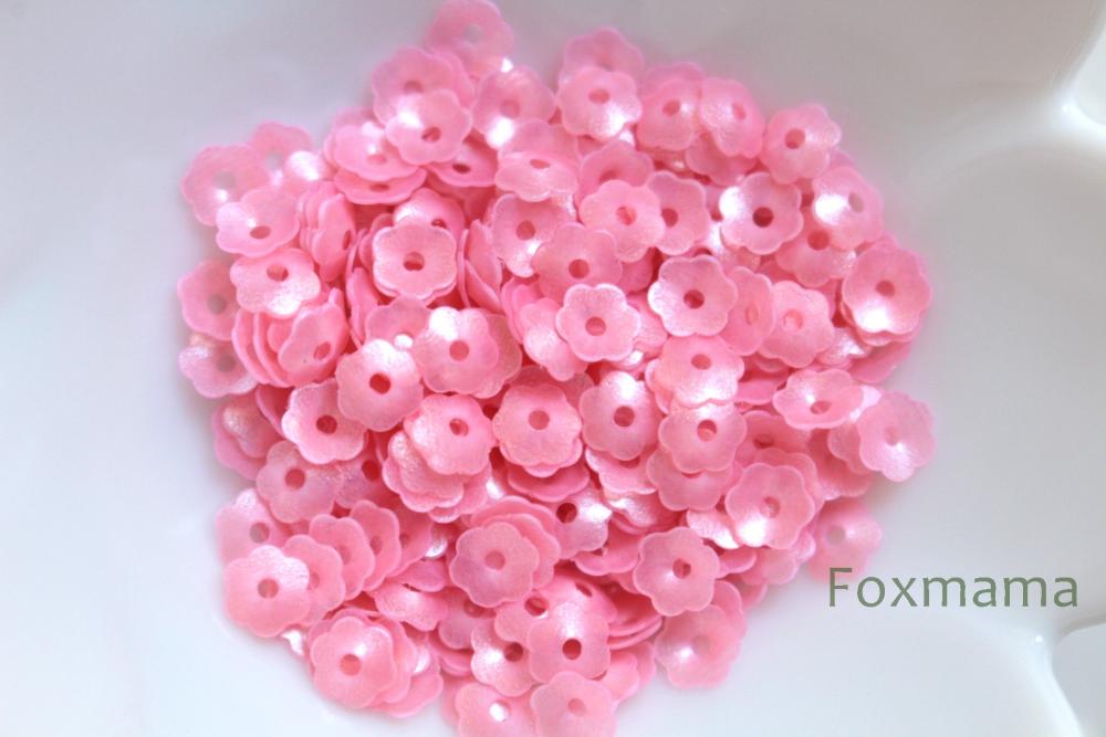 スパンコール 5mm 約340枚(約2.5g) 花カップ マット サーモンピンク (SFC05MSPWW00)