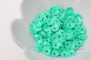 スパンコール 約260枚(約3.5g) 花カップ 7mm 緑 (SFC070GRBS00)