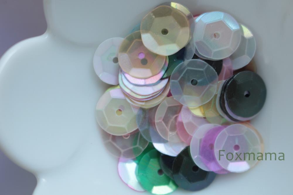 スパンコール 10mm 約80枚(約2.5g) 亀甲 マット 薄オーロラ 混色 (SKK10AMXEJ00)