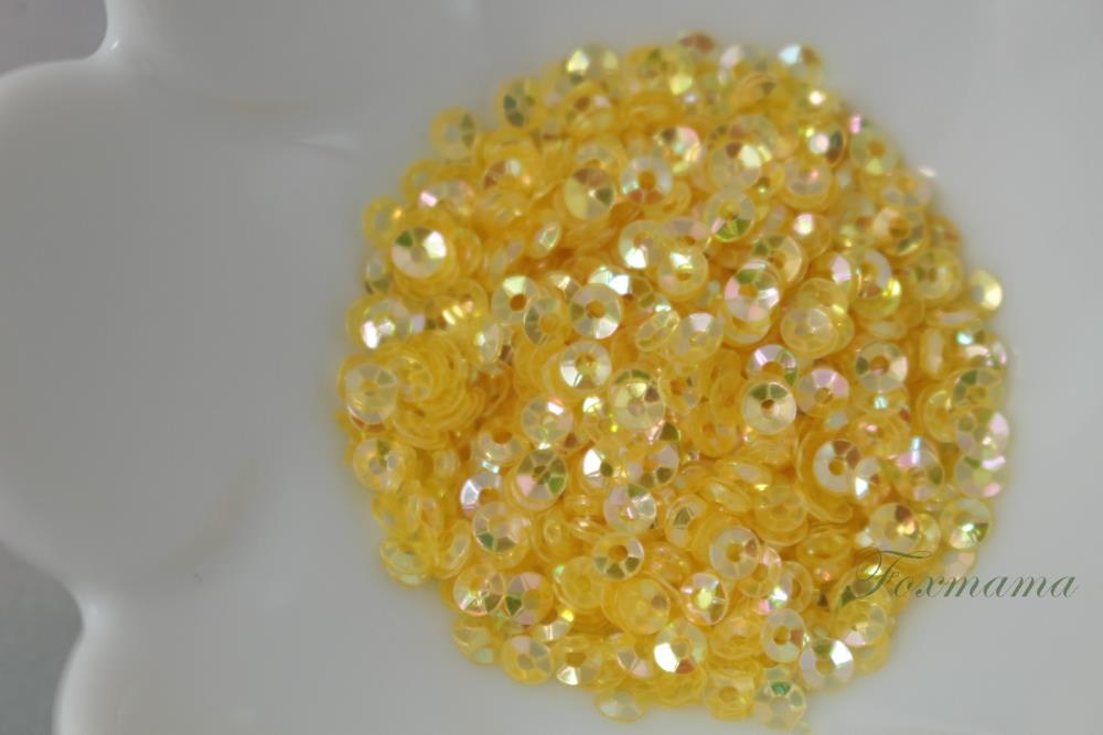 スパンコール 3mm 約2g 丸カップ オーロラ 黄 (SMC03AYLHW00)