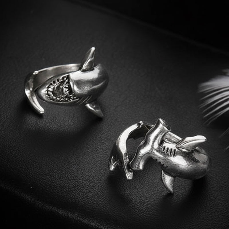 送料無料 2個セット 指輪 リング 鮫 サメ シャーク 動物 魚 海 メンズリング レディースリング シルバ..