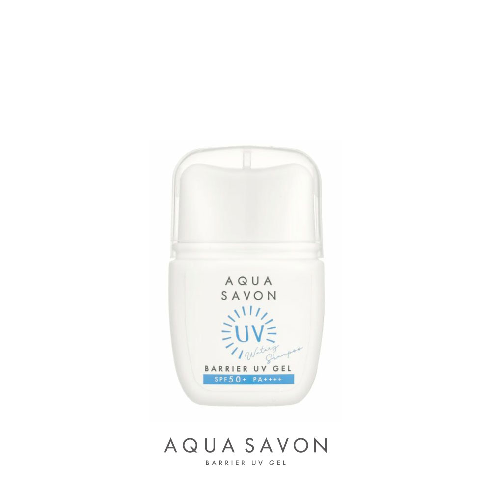 心やすらぐ、シャボンな毎日。AQUA SAVON アクア シャボン バリアUVジェル ウォータリーシャンプーの香り 80mL 誰からも愛されるシャボンの香り 紫外線、花粉、ほこりから肌を守る(※1) うるおいバリアUVジェル SPF50+・PA++++からだ・顔用 外出先での塗り直しにぴったり！ 手を汚さずさっと使える、30gの直塗りタイプ ●花粉やほこりなどの微粒子汚れから肌を守る(※1) スキンケアUVジェル ●紫外線で乾燥しがちな肌に！ トリプルセラミド(うるおい成分)(※2)配合 ●石けんで落とせる ●パッチテスト済み(※3) ●サラサラパウダー(※4)配合 ●汗スルー成分(整肌成分)※5配合 ●5つのフリー成分　 パラベン・鉱物油・アルコール(エタノール)・石油系合成界面活性剤・動物由来原料 ●人気No.1(※6) ウォータリーシャンプーの香り　 シャンプーの泡のように、みずみずしくて清々しい気分になる香り ※1 外的刺激から皮膚を保護する ※2 セラミドNP、セラミドNG、セラミドAP ※3 すべての方に肌トラブルが起こらないということではありません。 ※4 シリカ　 ※5 ポリメチルシルセスキオキサン ※6 アクア シャボン シリーズ内 全成分 水、BG、メトキシケイヒ酸エチルヘキシル、ジエチルアミノヒドロキシベンゾイル安息香酸ヘキシル、シリカ、パルミチン酸エチルヘキシル、ペンチレングリコール、酸化チタン、酸化亜鉛、ビスエチルヘキシルオキシフェノールメトキシフェニルトリアジン、セラミドNP、セラミドNG、セラミドAP、ポリメチルシルセスキオキサン、アロエベラ葉エキス、アロエベラ液汁、水溶性コラーゲン、ヒアルロン酸Na、カキタンニン、カカオ種子エキス、レモングラス油、レモン果皮油、ローズマリー葉油、乳酸桿菌／ブドウ果汁発酵液、チャ葉エキス、オリーブ葉エキス、カミツレ花エキス、ニオイテンジクアオイ油、イザヨイバラエキス、セージ葉エキス、ローヤルゼリーエキス、ヤシ油、ヒドロキシアパタイト、トコフェロール、キサンタンガム、カルボマー、ミリスチン酸ポリグリセリル－10、水酸化Al、炭酸Ca、乳酸Na、水酸化K、シクロペンタシロキサン、トリメチルシロキシケイ酸、フェノキシエタノール、タルク、香料 原産国 日本製 商品区分 化粧品（香水） メーカー AQUA SAVON 広告文責 株式会社ウエニ貿易　（連絡先： 0120-487-402） その他 取扱い上の注意について 化粧品がお肌に合わないとき、お肌に異常があるときはご使用をお止めください。使用中、赤み・かゆみ・はれ・刺激・色抜け（白斑等）や黒ずみ等の異常があらわれたときは、ただちに使用を中止し、皮膚科専門医へご相談ください。容器や外装、外装の中の説明書にご使用上の注意やご使用方法が書かれていますので、よく読んでからご使用ください。 ※転売目的でのご購入はご遠慮ください。転売の可能性のあるご注文につきましては予告なくキャンセルとなる場合がございます。ご容赦くださいませ。※注意：モニター発色の具合により色合いが異なる場合がございます。