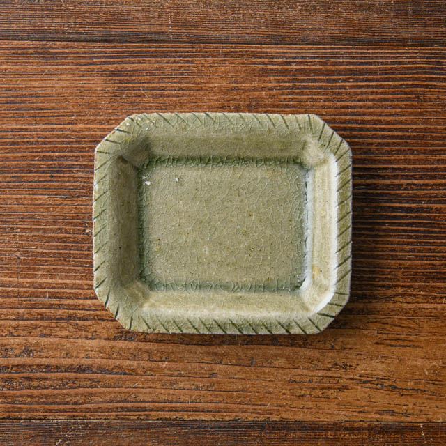 中ノ畑窯 佐藤央巳・友美 白銀比皿 小 01