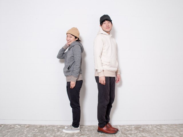 Yohaku 余白 茶綿スウェットパーカー スミクロ 限定生産色 T0002d Frank 暮らしの道具 Yohaku 余白 茶綿スウェットパーカー スミクロ 限定生産色 T0002d Frank 暮らしの道具