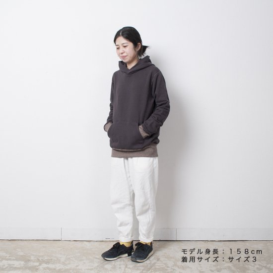 Yohaku 余白 茶綿スウェットパーカー スミクロ 限定生産色 T0002d Frank 暮らしの道具 Yohaku 余白 茶綿スウェットパーカー スミクロ 限定生産色 T0002d Frank 暮らしの道具