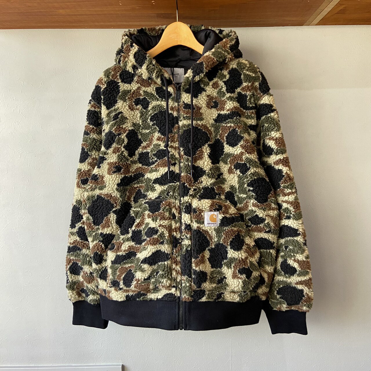 carhartt wip カーハート カモフラ ボア パーカー OG Active Liner Camo Duck Jacquard Green 即日発送 裏地...