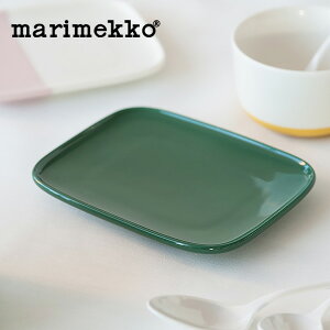 marimekkoPlateOivaレッド(マリメッコプレートオイヴァレッド)