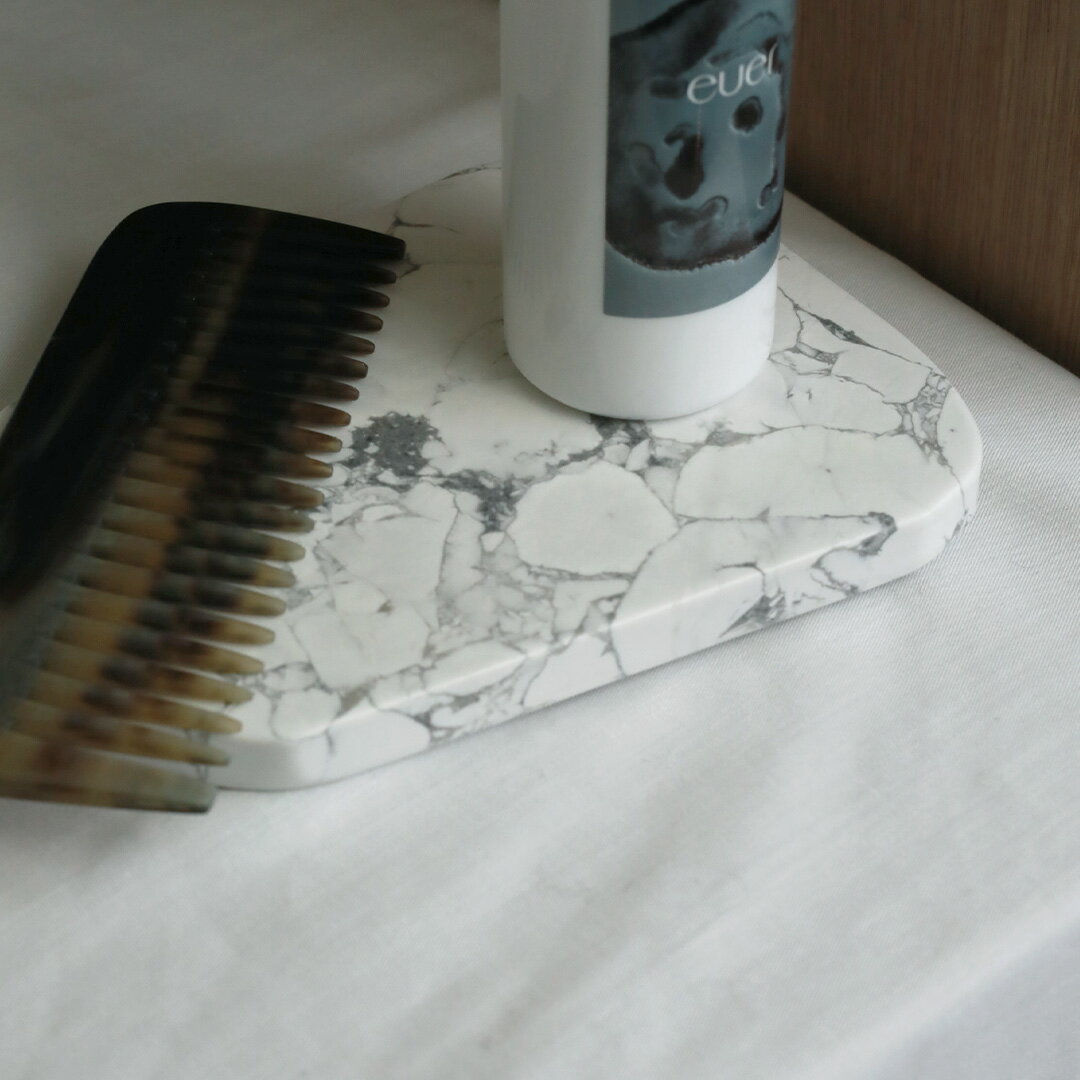 amabro (アマブロ) CRYSTAL PLATE - Howlite - (プレート・コースター)