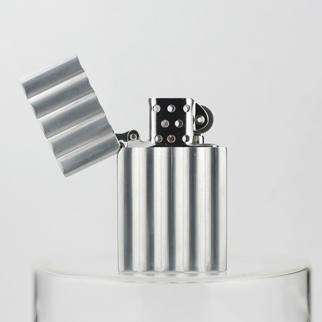 Tsubota Pearl (坪田パール) Hard Edge Marble Lighter (アルミ) ライター