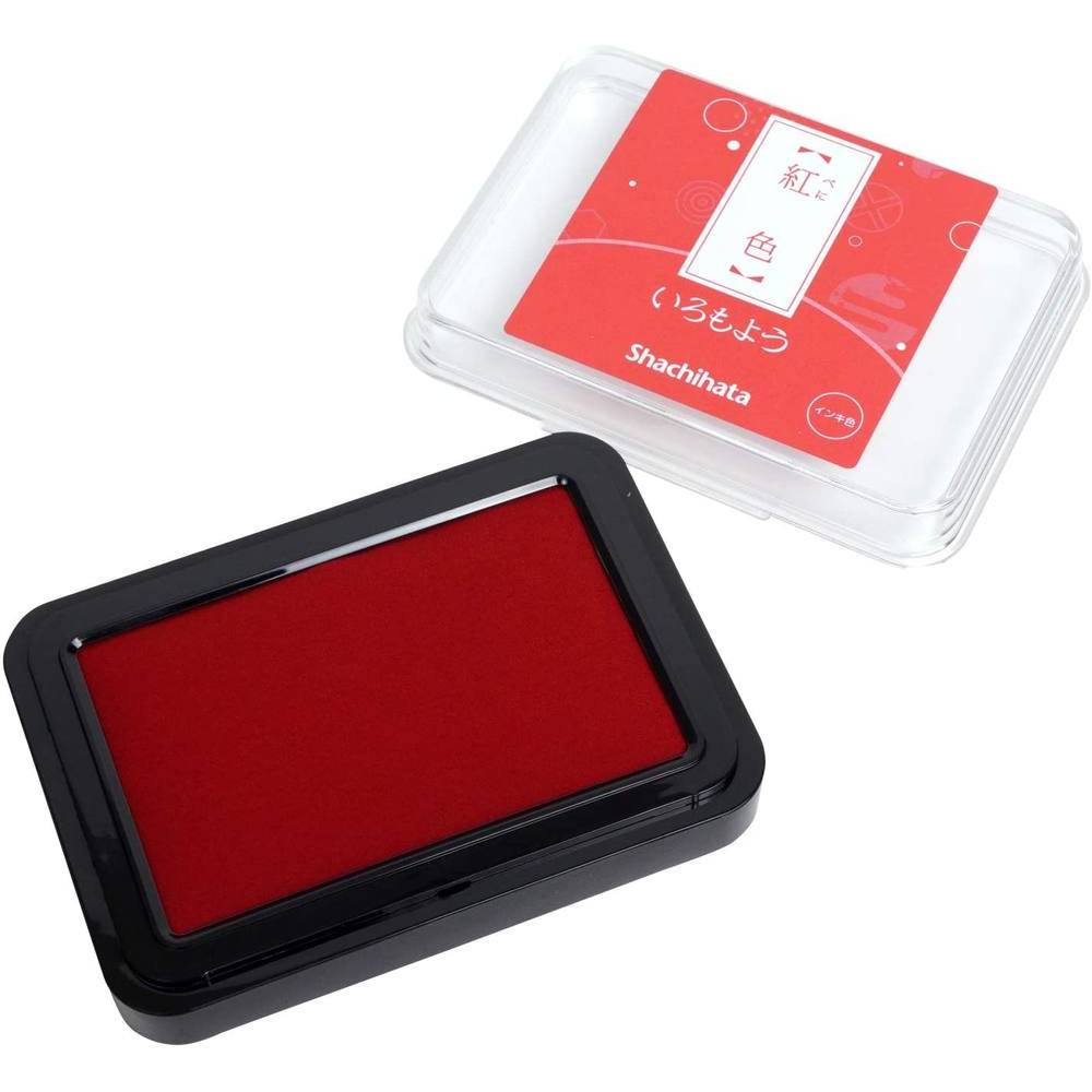 商品情報 サイズ・容量 盤面サイズ：63×40mm 素材 PVC/水性染料インク カラー 紅色 (べにいろ) その他 ブランド: シャチハタシャチハタ スタンプ台 スタンプパッド いろもよう 紅色 (べにいろ) 独自のナノテクノロジーから生まれたインクを採用。スピーディーな乾燥時間(PPC用紙 約3秒)に加え、色鮮やかでクッキリ濃い印影を実現しました。 2