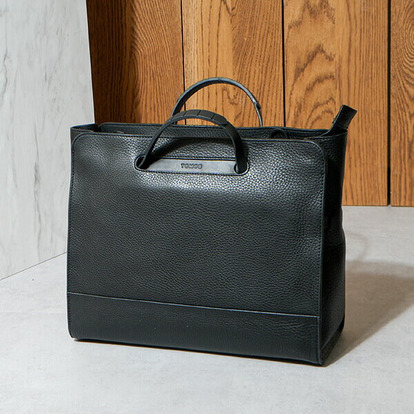 楽天フリースピリッツ楽天市場支店トモエ A4 2WAYトート BOLD TM TOMOE 大容量 メンズ 男性 レディース 女性 レザー 革 本革 高級 肩掛け おしゃれ 誕生日 記念品 プレゼント 彼氏 彼女 通勤 通学 旅行 通勤バッグ ビジネスバッグ A4サイズ PCバッグ