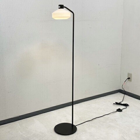 中古 ★モデルルーム展示品★【FRANDSEN】フランゼンメイヤーフロアランプmayor floor lampフロアライトフロアスタンドmoda en casaモーダ エン カーサ※動作確認済み電球付属無しお届けご指定日1か月先まで