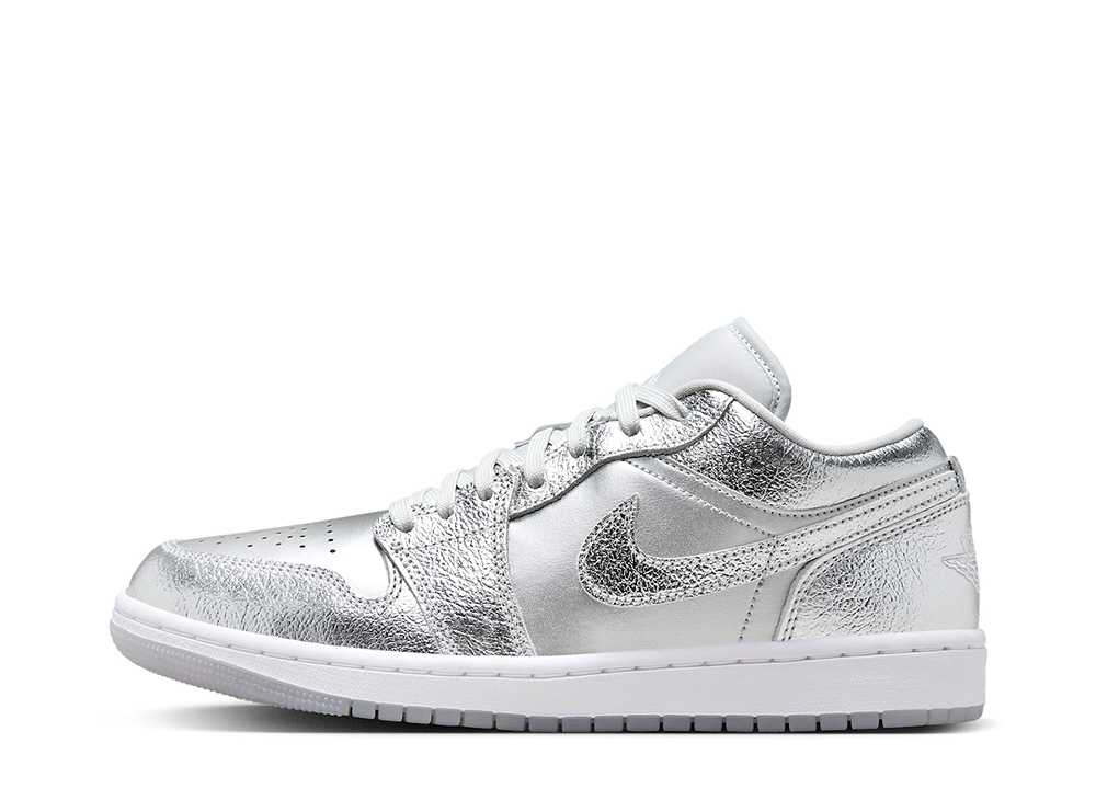 楽天市場】nike air jordan 1シルバー(レディース靴|靴)の通販 楽天市場】nike air jordan 1シルバー(レディース靴|靴)の通販