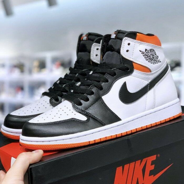 5/15 本日最終日!【1000円クーポン】Jordan ナイキ エアジョーダン1 レトロ ハイ OG “エレクトロオレンジ“ Jordan 1 Retro High “Electro Orange“ Jordan ナイキ エアジョーダン1 レトロ ハイ 555088-180 メンズ スニーカー ランニングシューズ 19SX-20220930223936-007