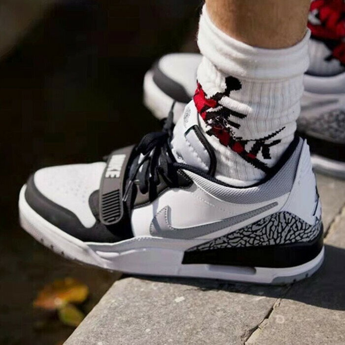 楽天市場】jordan legacy 312 low(スニーカー|メンズ靴):靴 楽天市場】jordan legacy 312 low(スニーカー|メンズ靴):靴
