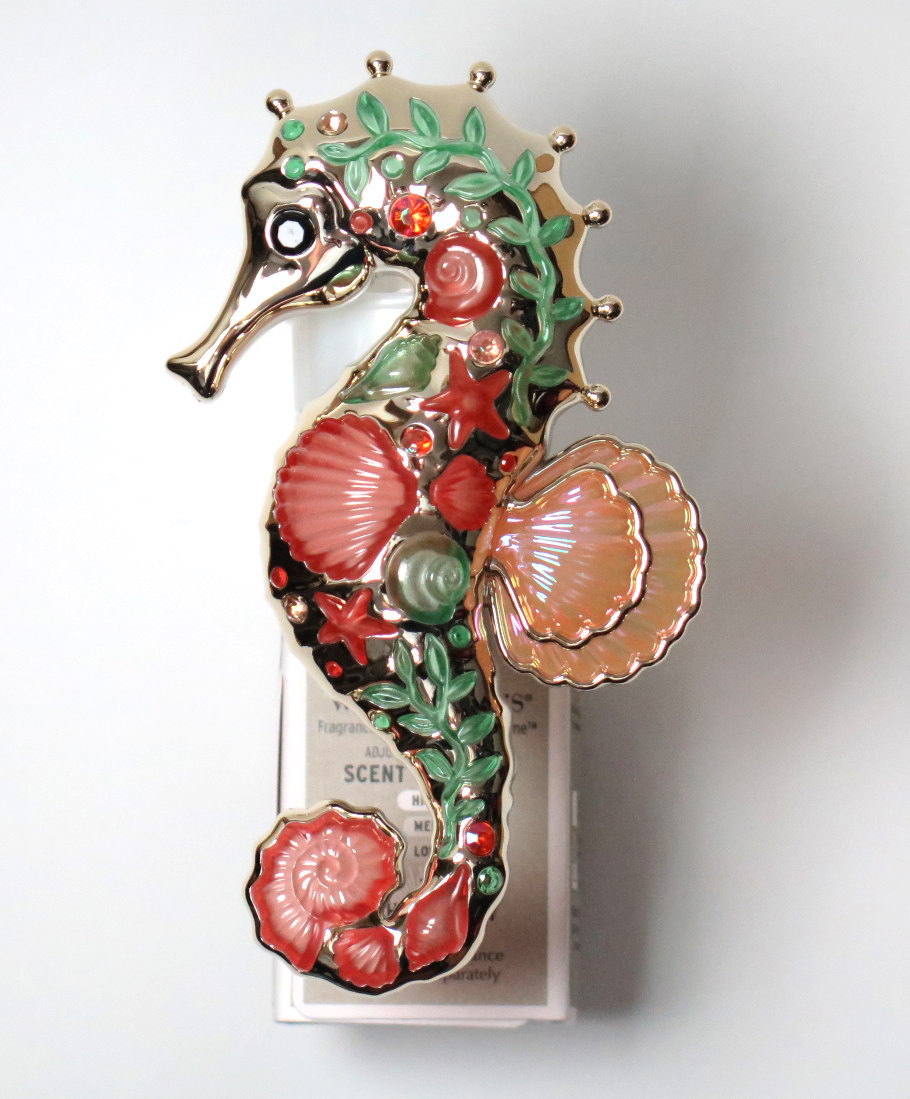 Rakuten - Bath&BodyWorks バスアンドボディワークス Wallflowers プラグイン本体 シーホース セントコントロール™ ナイトライト355