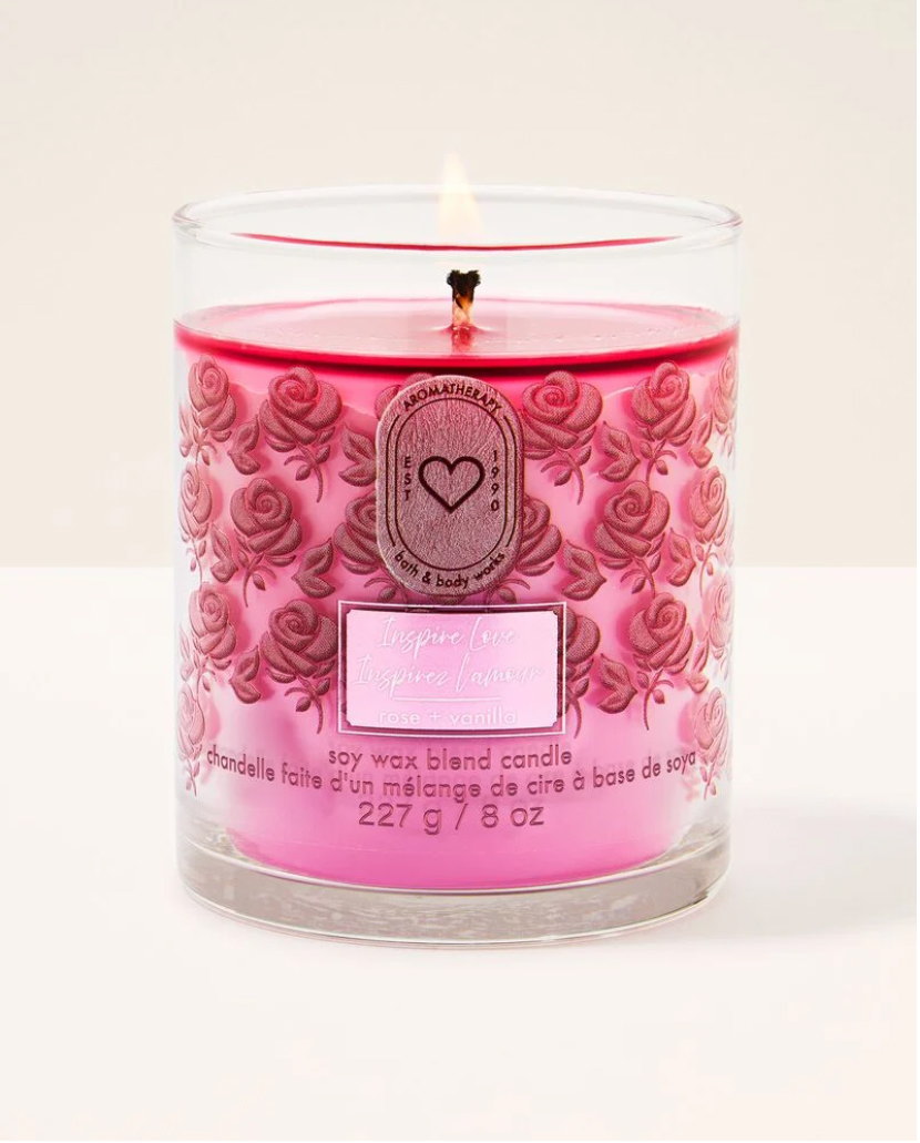 乐天商城 - Bath&BodyWorks バスアンドボディワークス バス&ボディワークス シグネチャー1-wickキャンドル（8oz）：インスパイアラブ ローズ＆バニラ(Inspire Love Rose & Vanilla)357