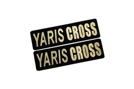 乐天商城 - EE-528-3 YARIS CROSS 黒金 アクリル2層 ステッカー トヨタ ヤリスクロス カスタム 前期 後期 モデリスタ 2枚1セット