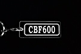 A-833 CBF600 アクリル製 クリア シルバー2重リングオリジナルキーホルダー ホンダ マフラー ハンドル 外装 ミラー カスタム パーツ 等のアクセサリー
