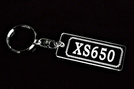 AA-162 XS650 アクリル製 クリア シルバー2重リングオリジナルキーホルダー マフラー ハンドル 外装 カスタム パーツ 等のアクセサリー