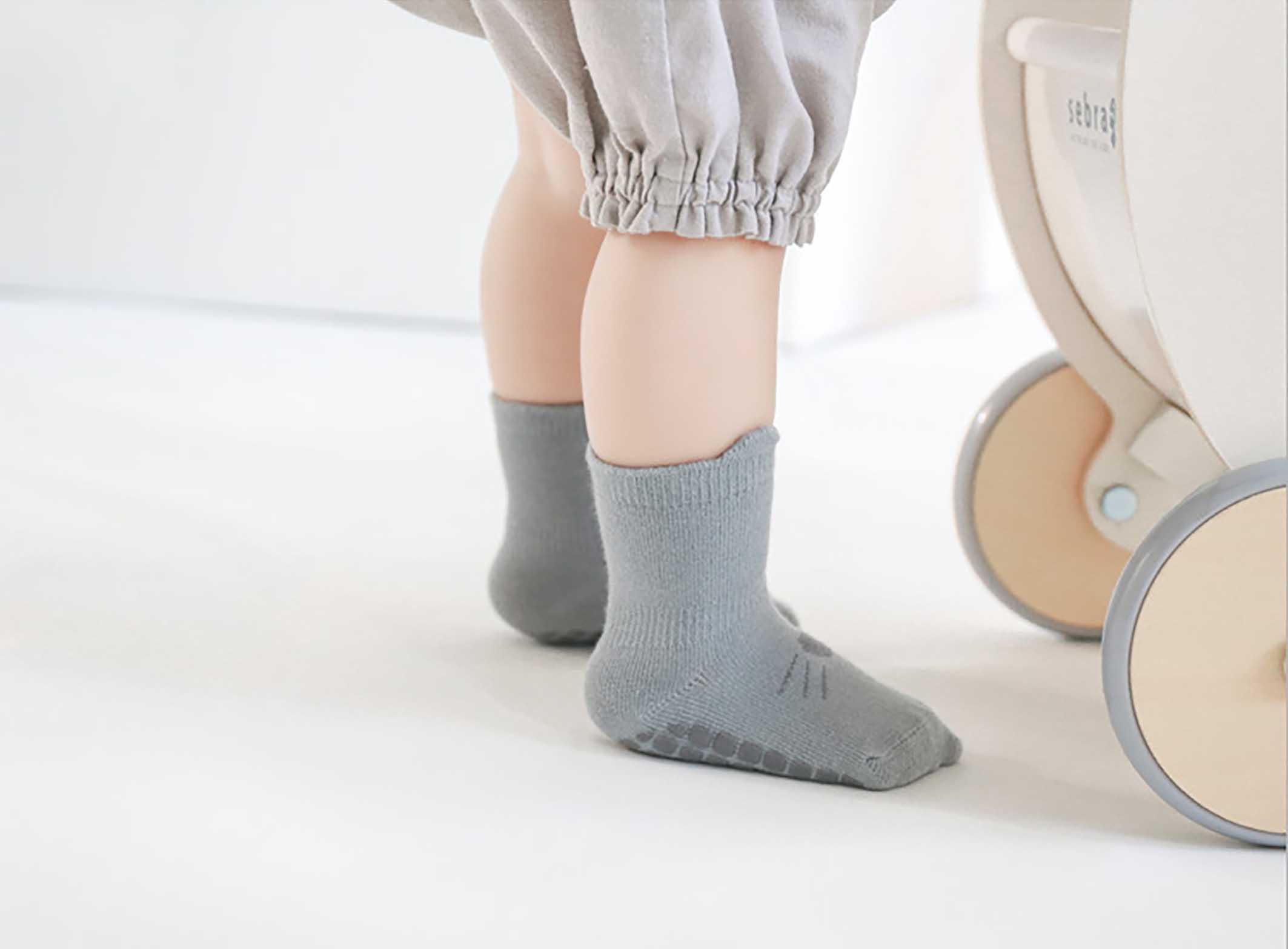 カバーオール フード付き 幼児 赤ちゃん ベビー 子供用 冬 ダウン ロンパース かわいい くま パンダ 厚手 男の子 あったか 保温 ボア 防寒 服 お出かけ カジュアル