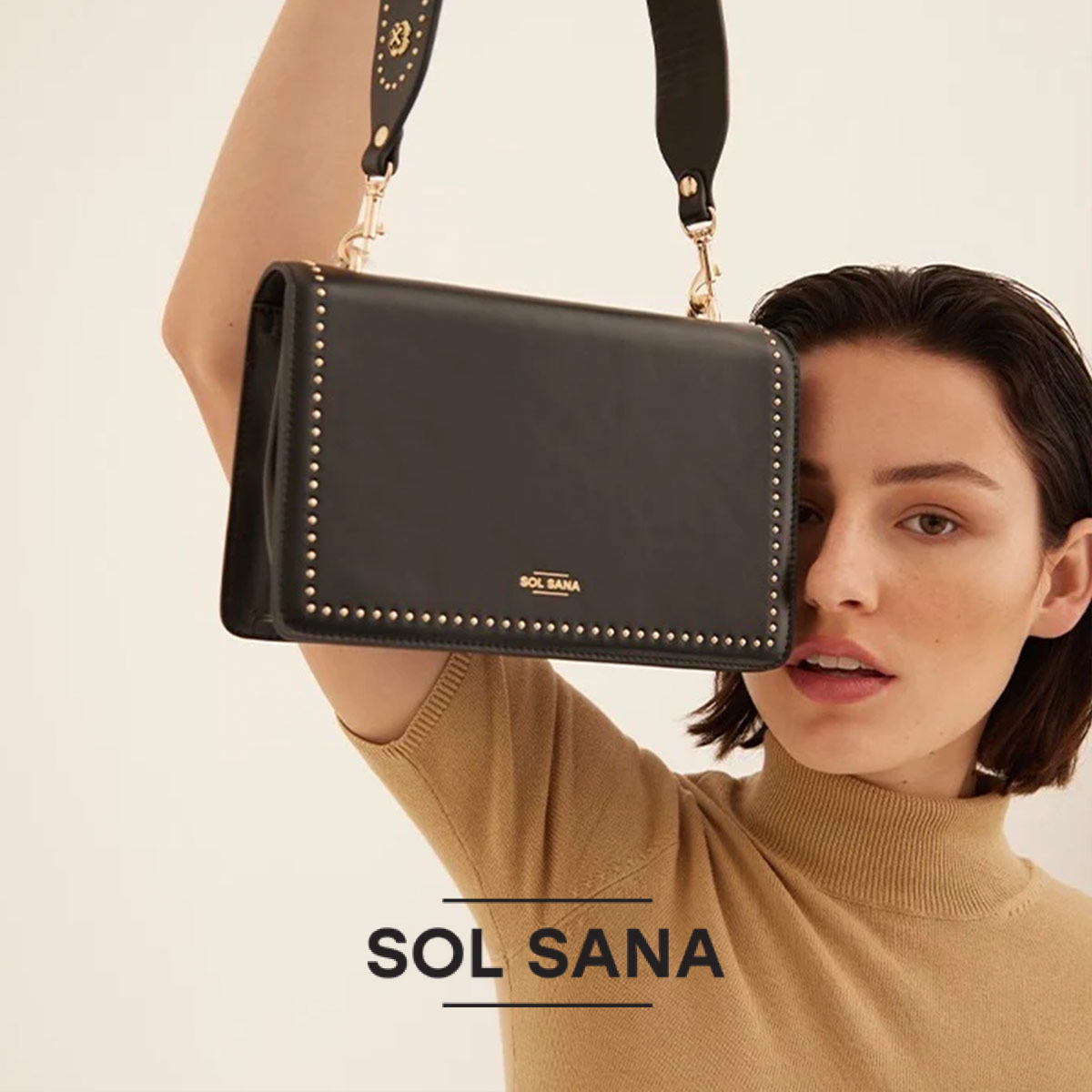 Rakuten - ショルダーバッグ ハンドバッグ レディース スタッズバッグ SOL SANA ソルサナ フラップバッグ ワンショルダーバッグ ストラップ チェーン付き ハイエンド ベルト コンチョ モード ブラック シルバー 新着商品 GIFT