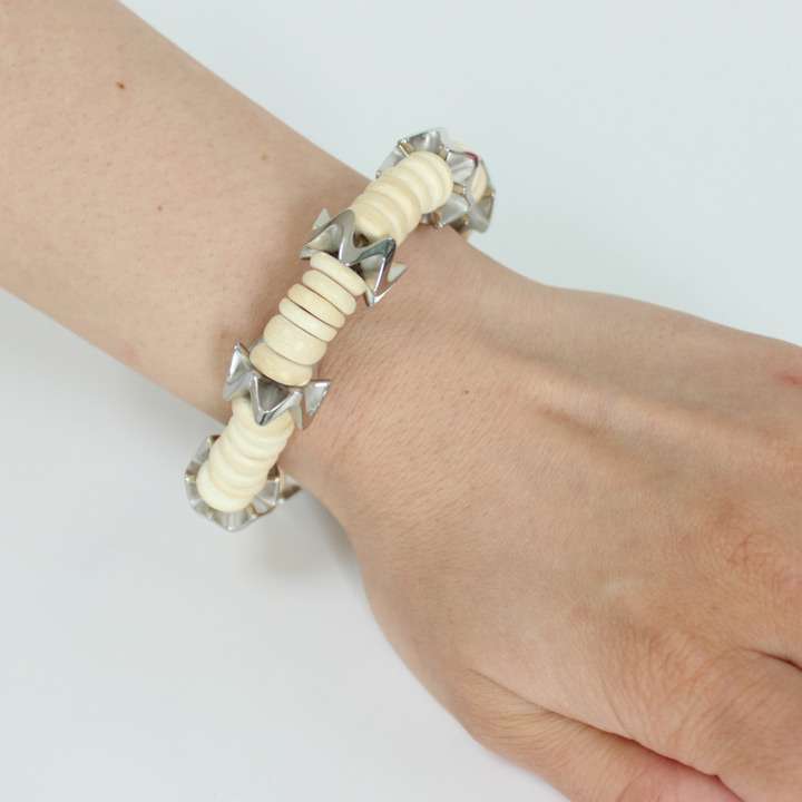 �ڥ᡼����ľ��/�Ķ����˸¤�13���ޤǤ���ʸ��¨��ȯ��/ľ���ʰʳ�Ʊ���Բġۥ֥쥹��å� �ӡ����֥쥹��å� �����ʥå� ����֥쥹���١�����[6827204]��YK��