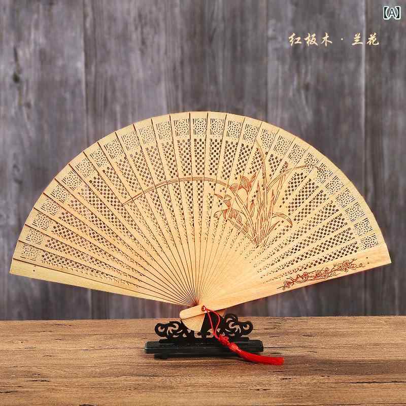扇子 レディース 竹 夏 折りたたみ チャイナ風 和風 雑貨 うちわ 小物 レトロ 木製 タッセル プレゼント くり抜き パンダ 梅 蘭花 おしゃれ
