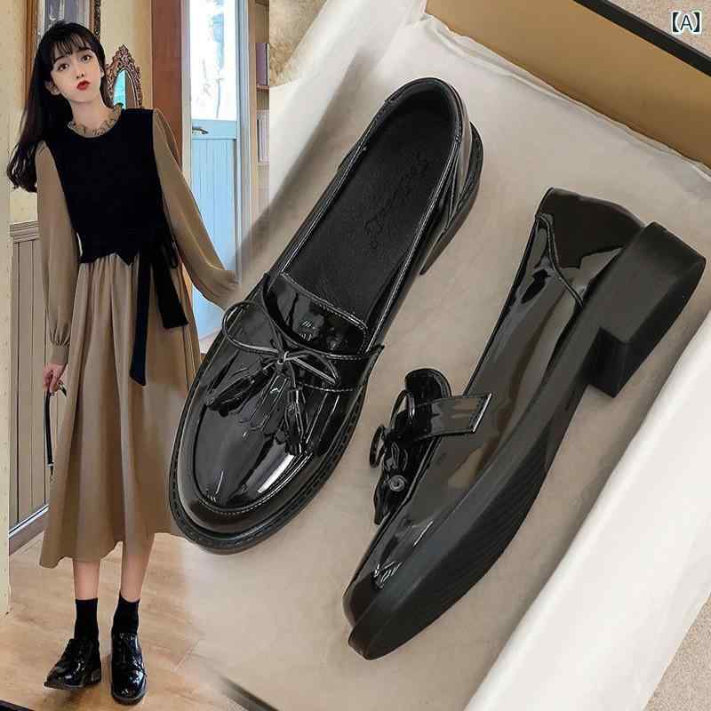 ローファー レディース 靴 春 秋 冬 レザー おしゃれ スリッポン フラット 黒 ローヒール ボア 暖かい ブリティッシュ リボン パール ツイード