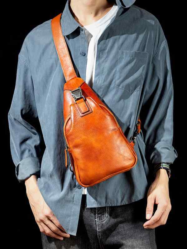 メッセンジャーバッグ メンズ スポーツ レザー ショルダー レディース カジュアル おしゃれ 牛革 ファ..