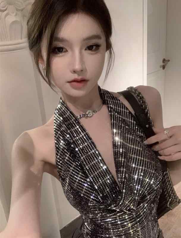 スパンコール トップス ホルターネック キャミソール レディース ガール 夏 ショート 光沢 バックレス ハイエンド スリム 細身 痩身