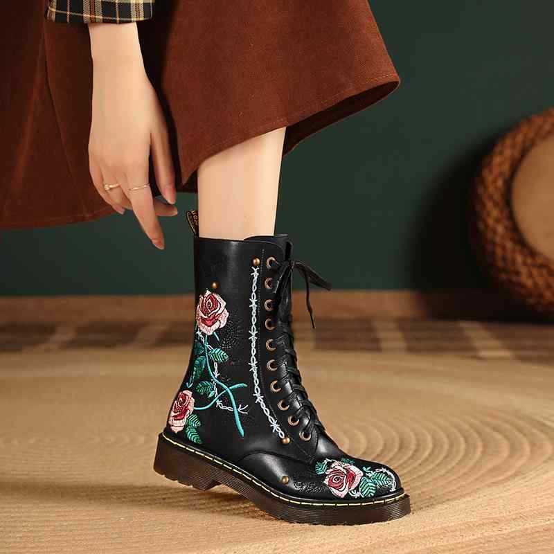 ブーツ レディース 秋冬 レザー 刺繍 婦人靴 エスニック風 レトロ アンクル丈 ラウンドトゥ レースアップ 通気性 柔らかい 綿 大きいサイズ お呼ばれ デート パーティ おしゃれ 花 黒