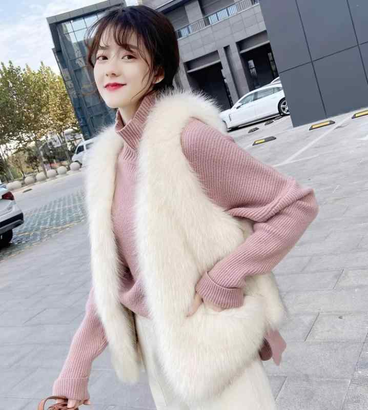 フェイクファー ベスト レディース 前開き 冬 ショート丈 大きいサイズ ノースリーブ ふわふわ もこもこ かわいい 黒 グレー ピンク アウター...