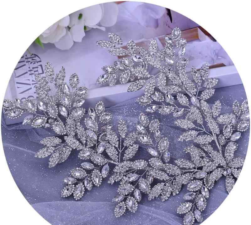 ウェディング ヘッドドレス 花 ヘアピン キラキラ 華やか ビジュー ラインストーン 可愛い 痛くない ブ..