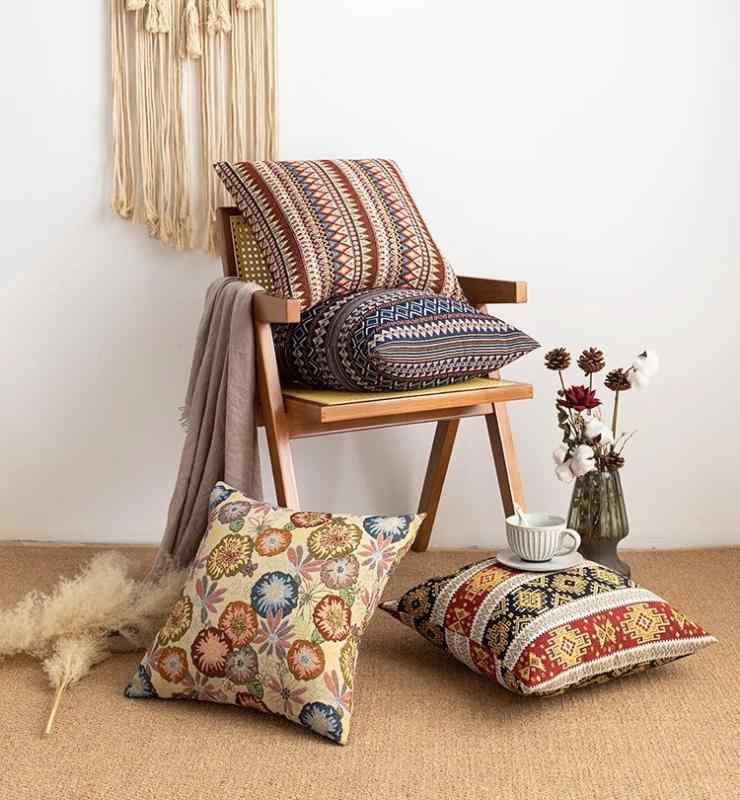 クッション カバー おしゃれ ボヘミアン エスニック 綿麻 枕 背もたれ ソファ 椅子 ベッド 正方形 幾何学 柄 カラフル 波 花 ストライプ