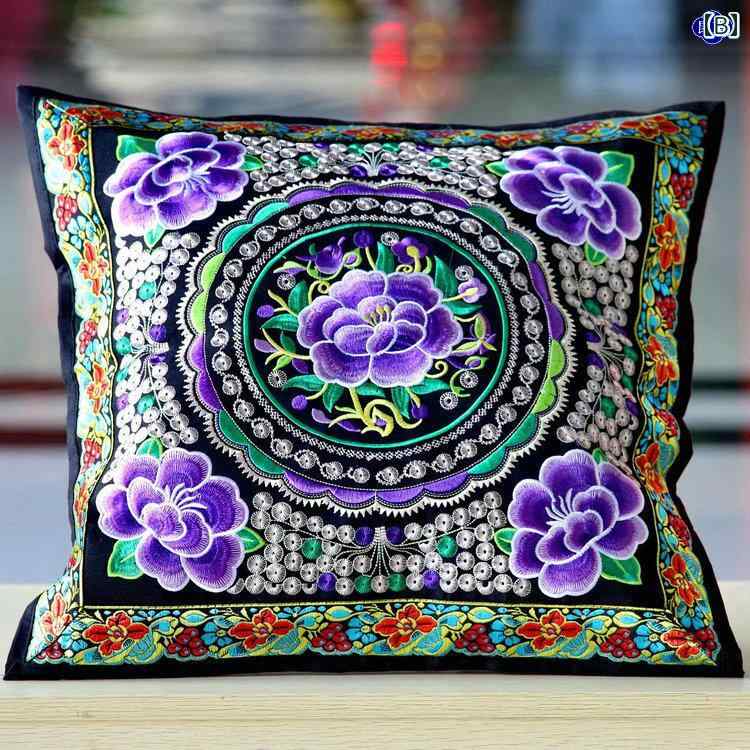クッションカバー エスニック 民族風 スクエア 角型 インテリア 雑貨 刺繍 花 鳥 鮮やか 華やか リビング 椅子 ソファ