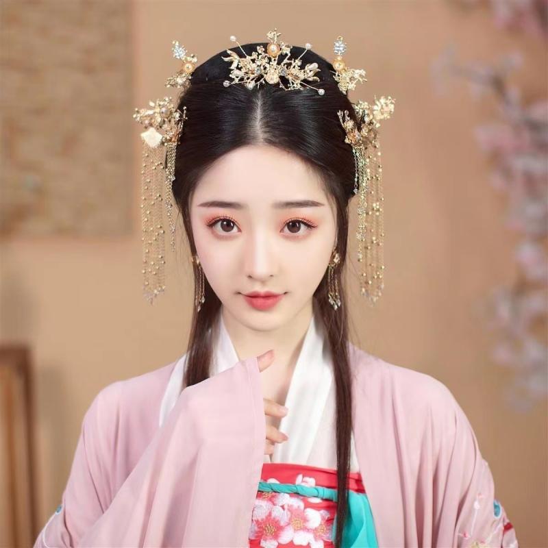 髪飾り レディース 漢服 中華風 アンティーク 結婚式 パーティー 撮影 花嫁 鳳凰冠 タッセル 揺れる か..