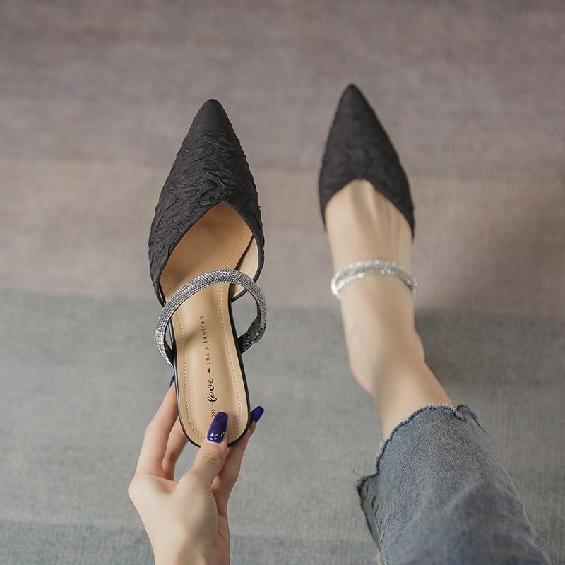 ミュール 大人 オフィス パンプス ストラップ付き 韓国 レディース サンダル 夏 ミドル 太ヒール ポインテッドトゥ きれいめ おしゃれ アプリコット 黒