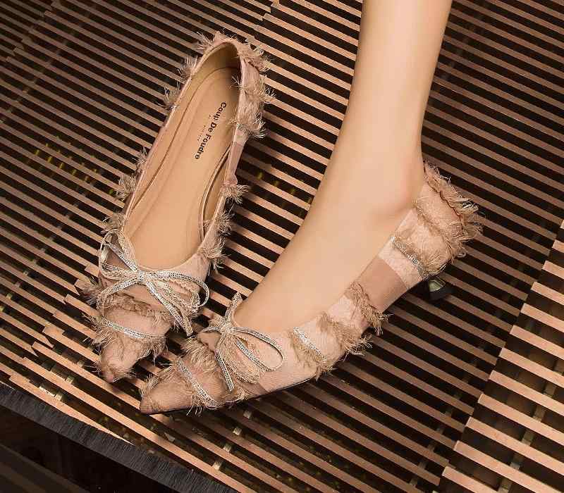 パンプス ローヒール リボン レディース 浅履き 軽量 ポインテッドトゥ 滑りにくい 上品 おしゃれ シャンパンカラー 黒 通勤 お出かけ フォーマル