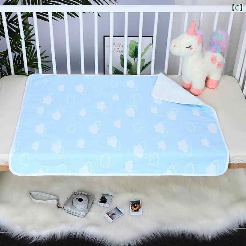 おむつ替え シート マット 赤ちゃん おねしょ パッド 綿 ガーゼ シーツ カバー 防水 吸湿 通気性 洗える 出産祝い マタニティー プレゼント シンプル かわいい ピンク 青 雲柄