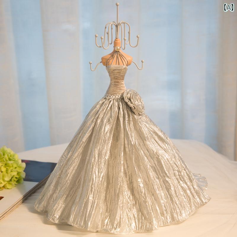 ジュエリースタンド トルソー アクセサリー ディスプレイ トレイ おしゃれ 収納 置き場 吊り下げ ネックレス イヤリング ピアス 指輪 小物 インテリア 雑貨 玄関 卓上 店舗 展示 保管 写真 撮影 小道具 ドレス 靴 ソファー セット シルバー