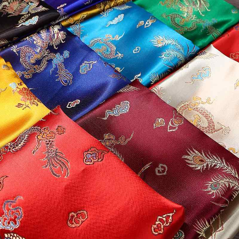 生地 龍 布 かっこいい ドラゴン 花 衣装 中国 チャイナ 民族 ステージ パフォーマンス 鳳凰 レトロ 漢服 ジャカード サテン 光沢 裁縫 手芸 DIY 手作り バッグ 小物 赤 青 黄色