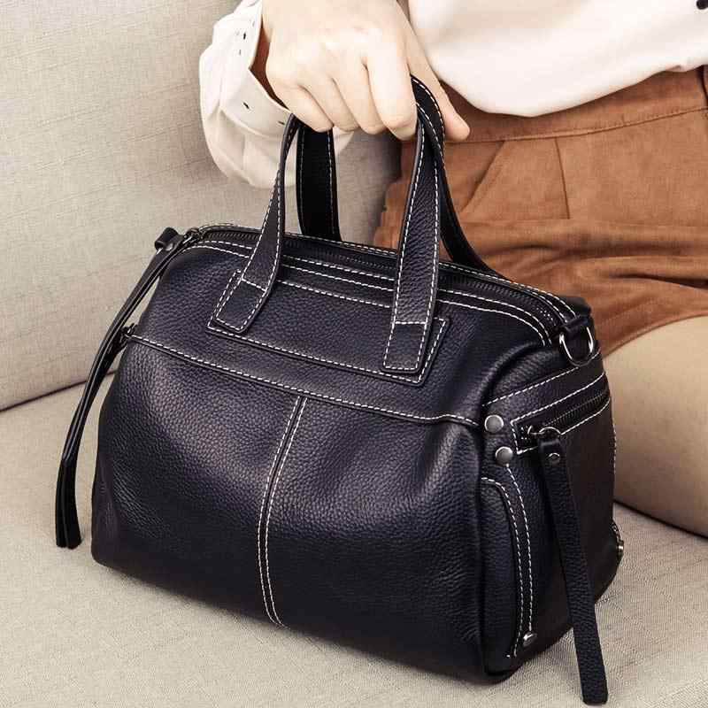 素材: 牛革裏地素材: ポリエステル