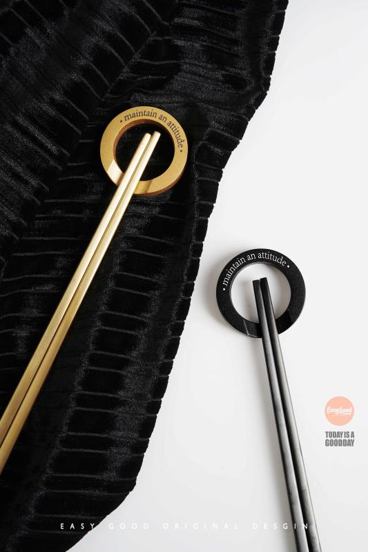 箸置き おしゃれ プチギフト カトラリー ホルダー レスト 北欧 家庭用 金属 キッチン用品 雑貨 はし スプーン フォーク 和食器 洋食器 ダイニング シンプル モダン 黒 ゴールド