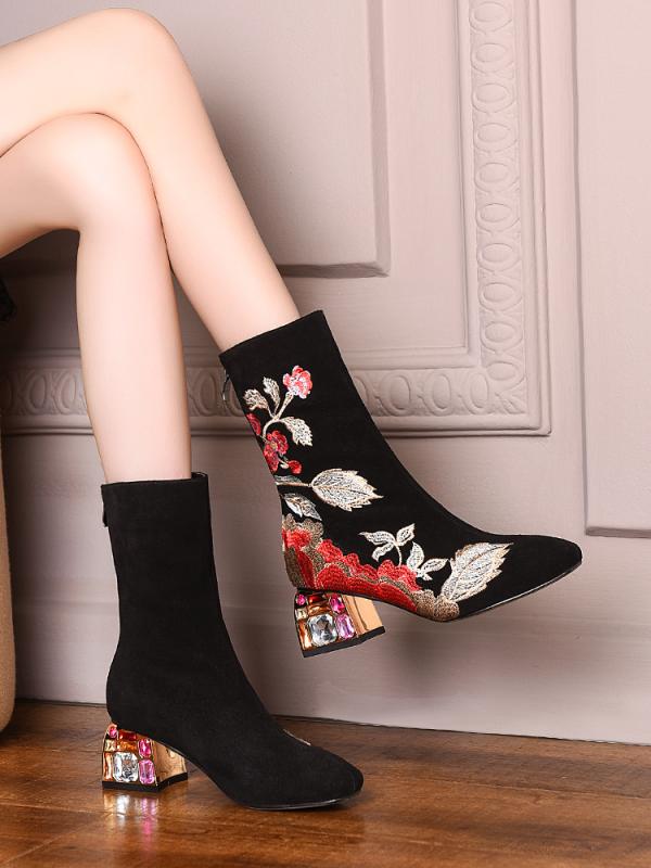 ブーツ レディース 歩きやすい 太いヒール 牛革 刺繍 春 秋 エスニック 黒 花 大きいサイズ ラウンドト..