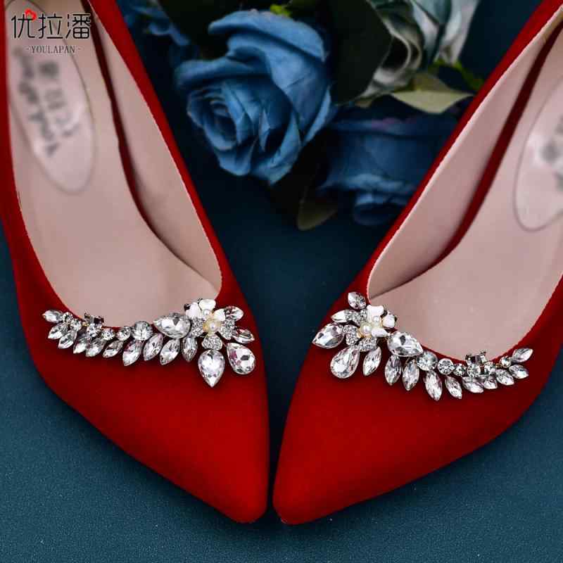 シューズ クリップ おしゃれ 装飾 小物 アクセサリー 着せ替え パンプス 靴 鞄 結婚式 パーティー 発表会 取り外し可能 キラキラ ラインストーン 合金