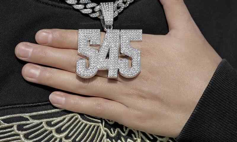 ペンダントトップ メンズ アクセサリー レディース 男女兼用 ヒップホップ クール ラインストーン アメリカン シルバー ファッション 大きめ