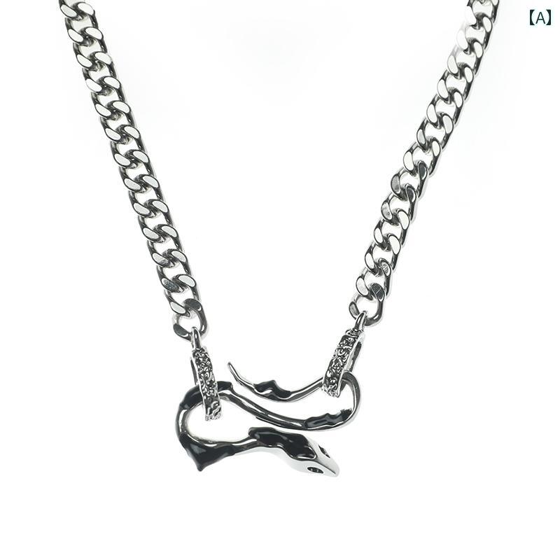 蛇 モチーフ アクセサリー ユニセックス ネックレス スネーク ヘビ ヒップホップ ペンダント 太め 鎖骨 チェーン 個性的 かっこいい シルバー