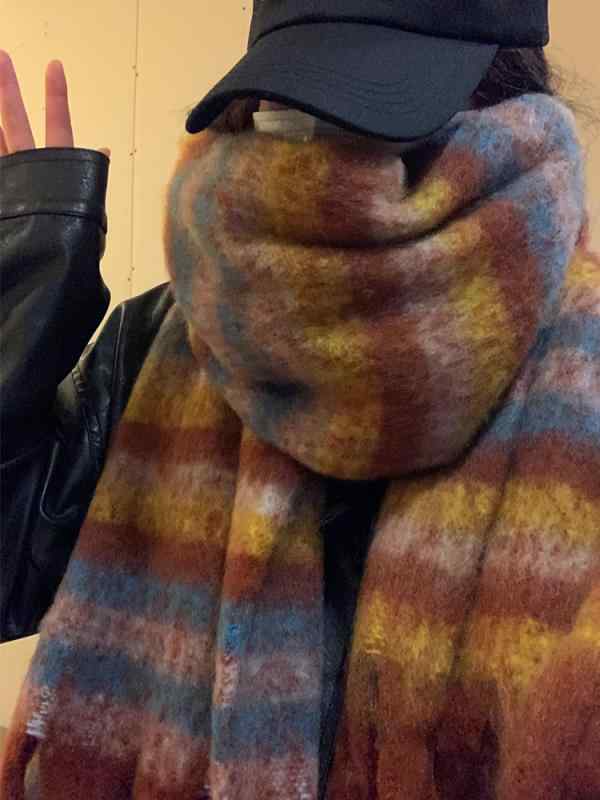 マフラー レディース 韓国 ストライプ 冬 モヘア 柔らかい 防寒 厚手 暖かい カップル メンズ ショール ロング フリンジ 普段使い アウトドア 小顔効果 茶 緑